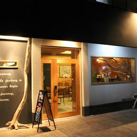 Bar And Hostel Mondo Осака Экстерьер фото
